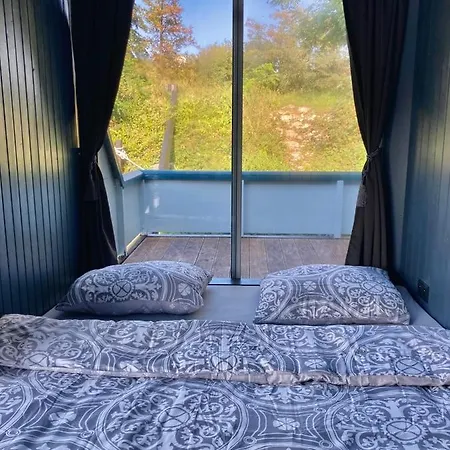 Houseboat Anne - Riverside Terrace, Free Parking *
